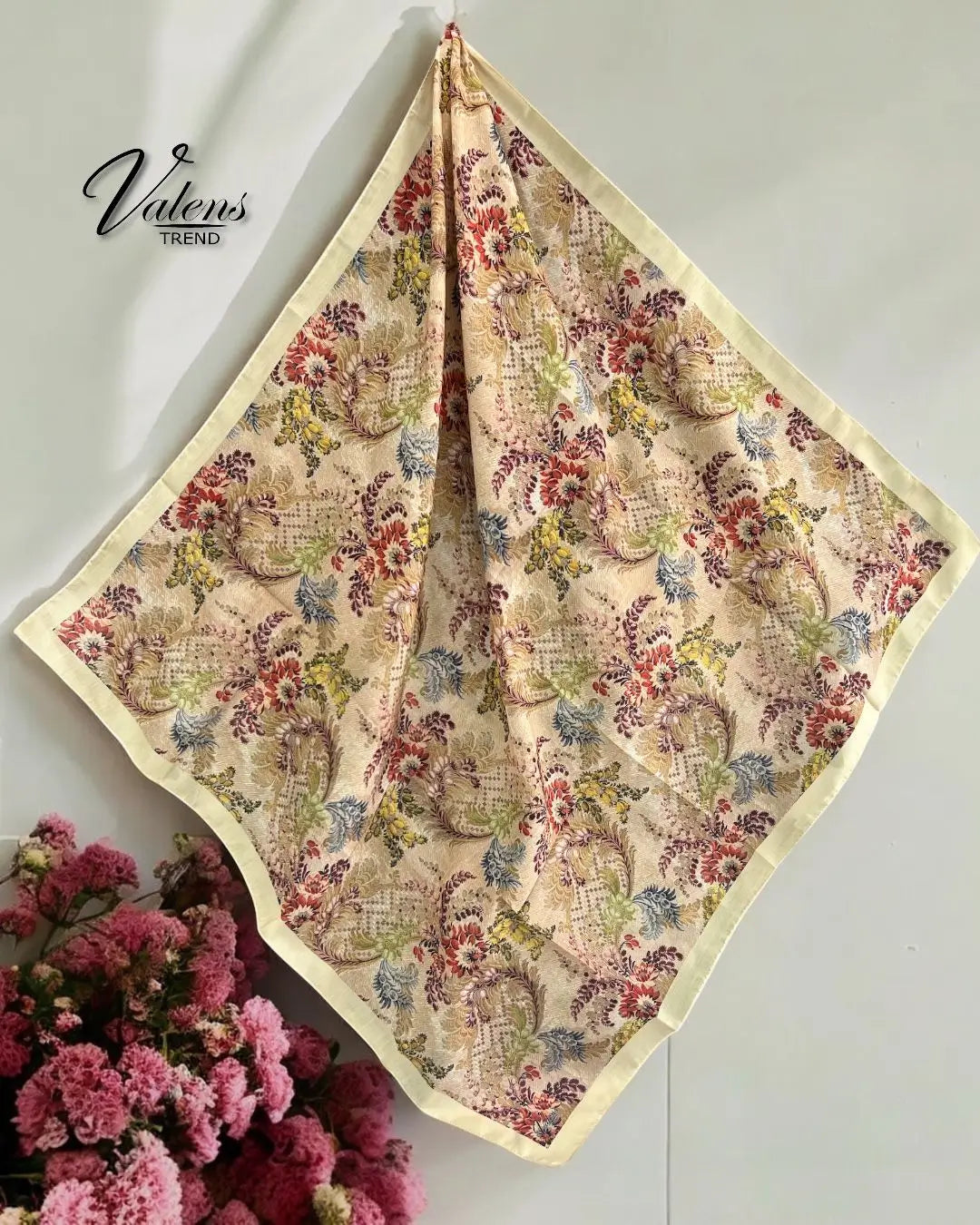 Desenli Koton Eşarp 648