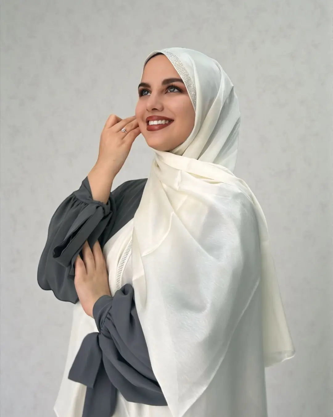 Pırıltı Taşlı Şal 009