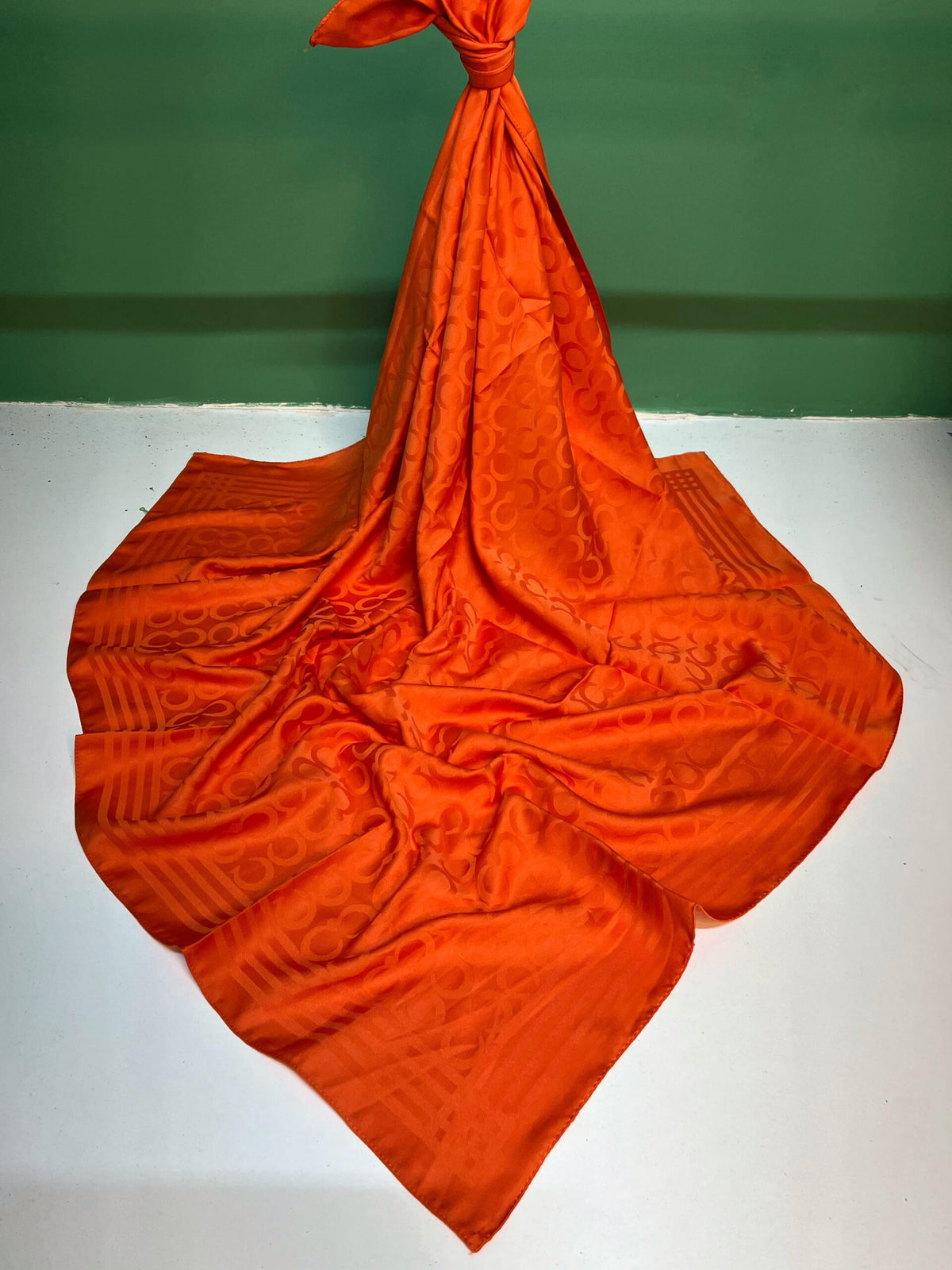 Jakarlı Eşarp BLOOM-ORANGE