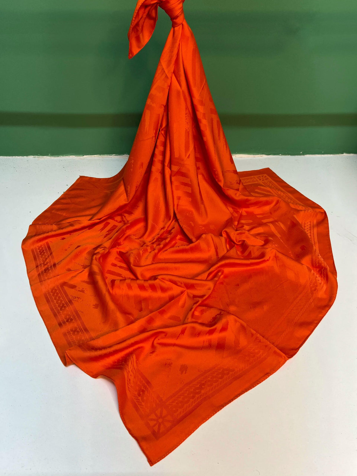 Jakarlı Eşarp ÇİZGİ-ORANGE