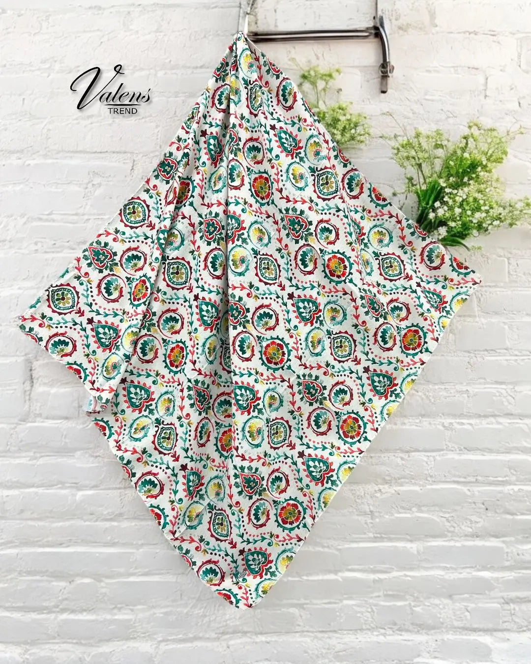 Desenli Koton Eşarp 290