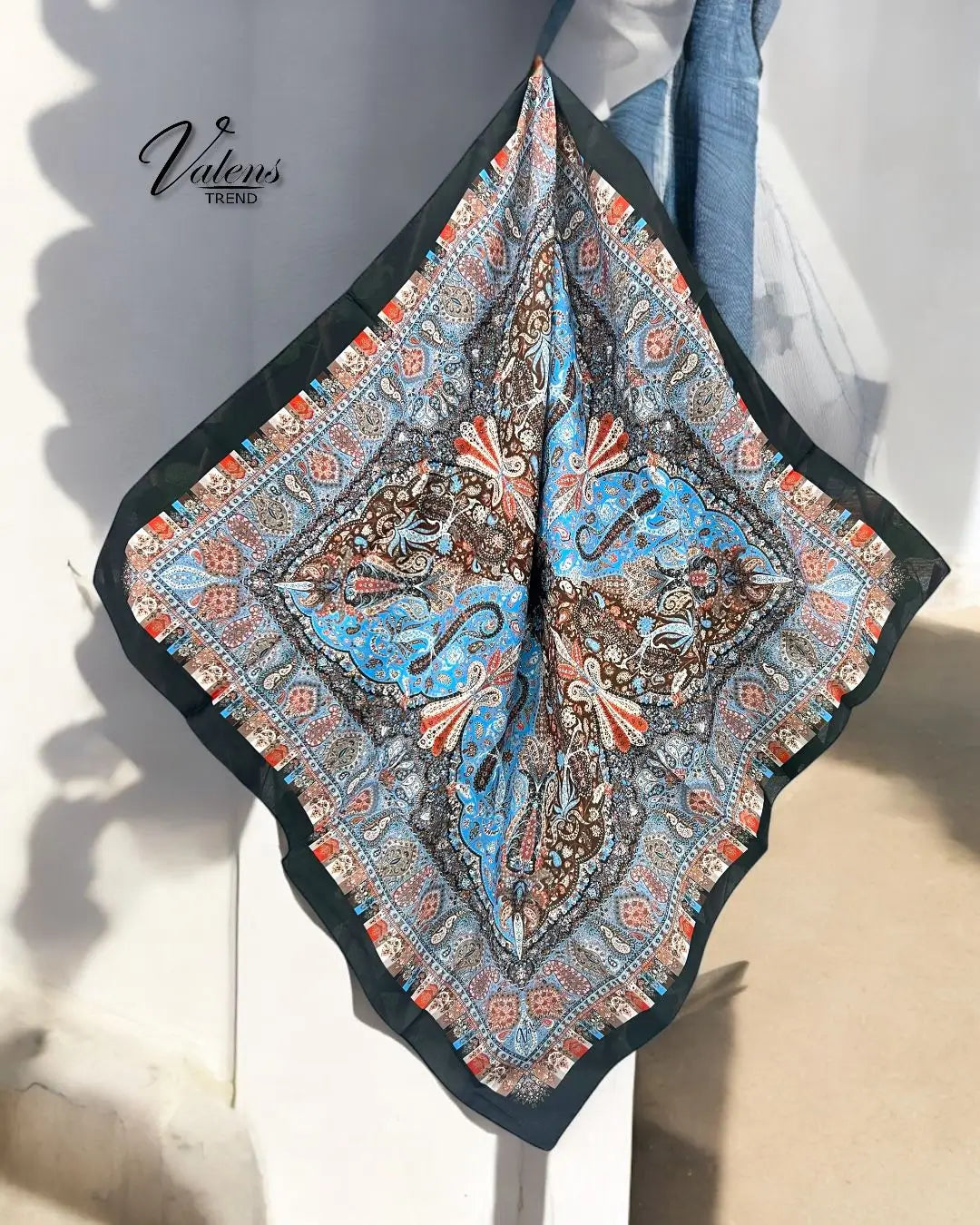Desenli Koton Eşarp 318