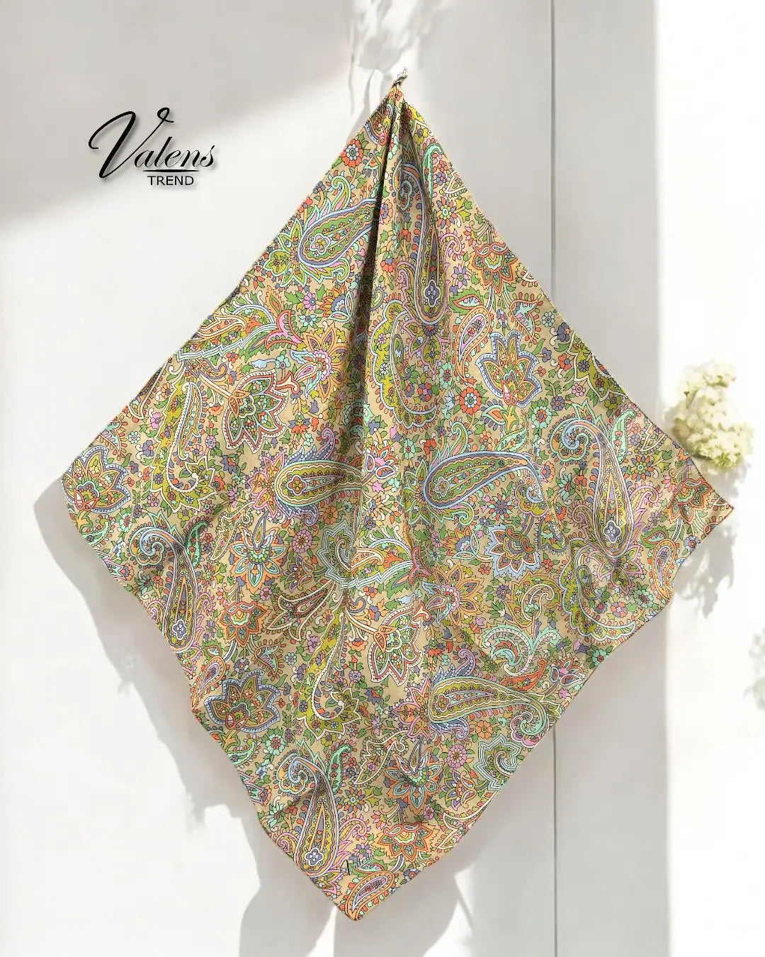 Desenli Koton Eşarp 384
