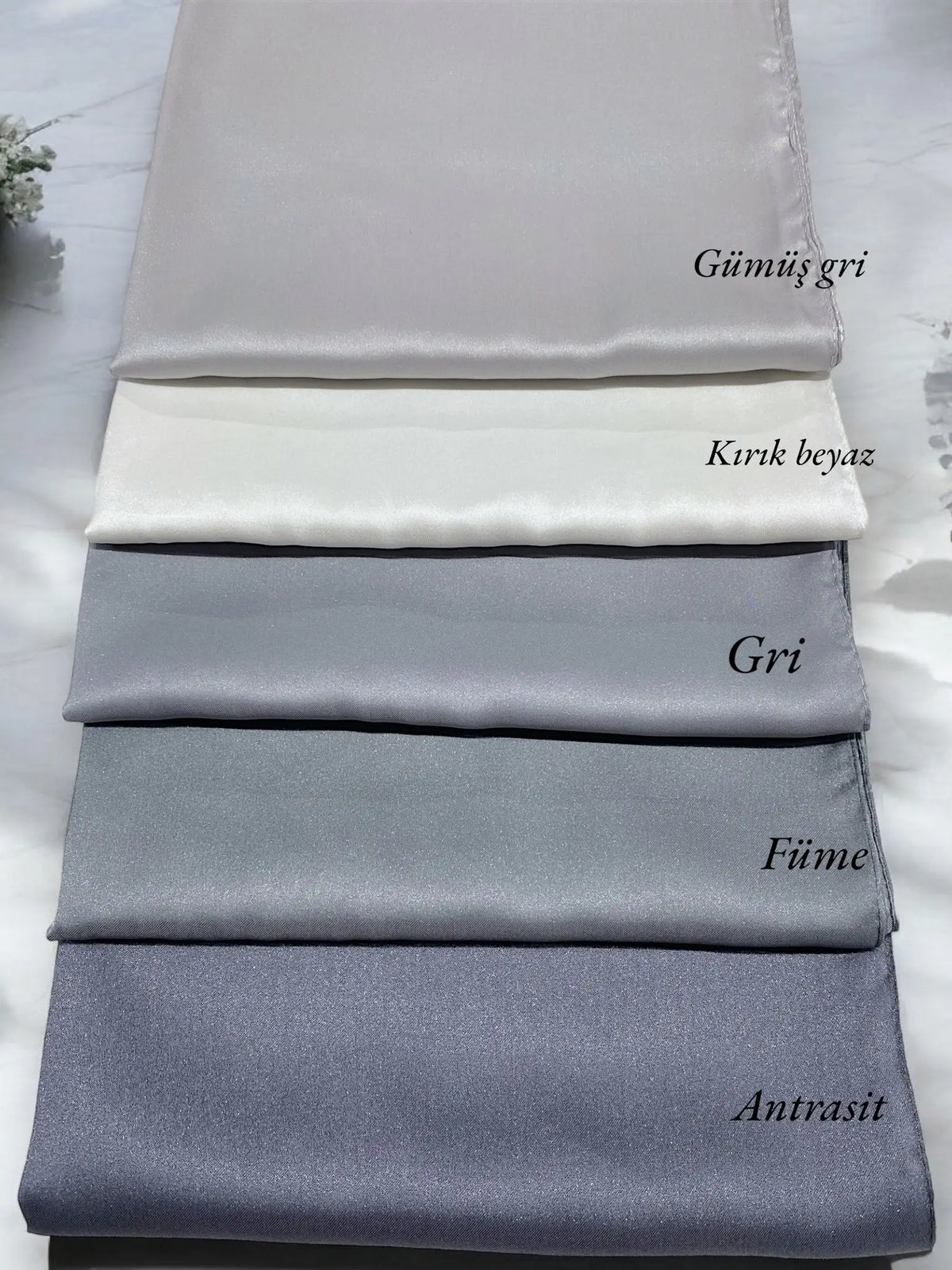 Kristal Eşarp - Gümüş Gri