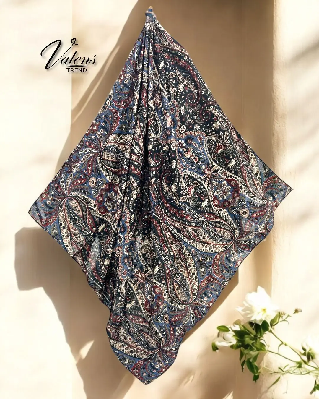 Desenli Koton Eşarp 335