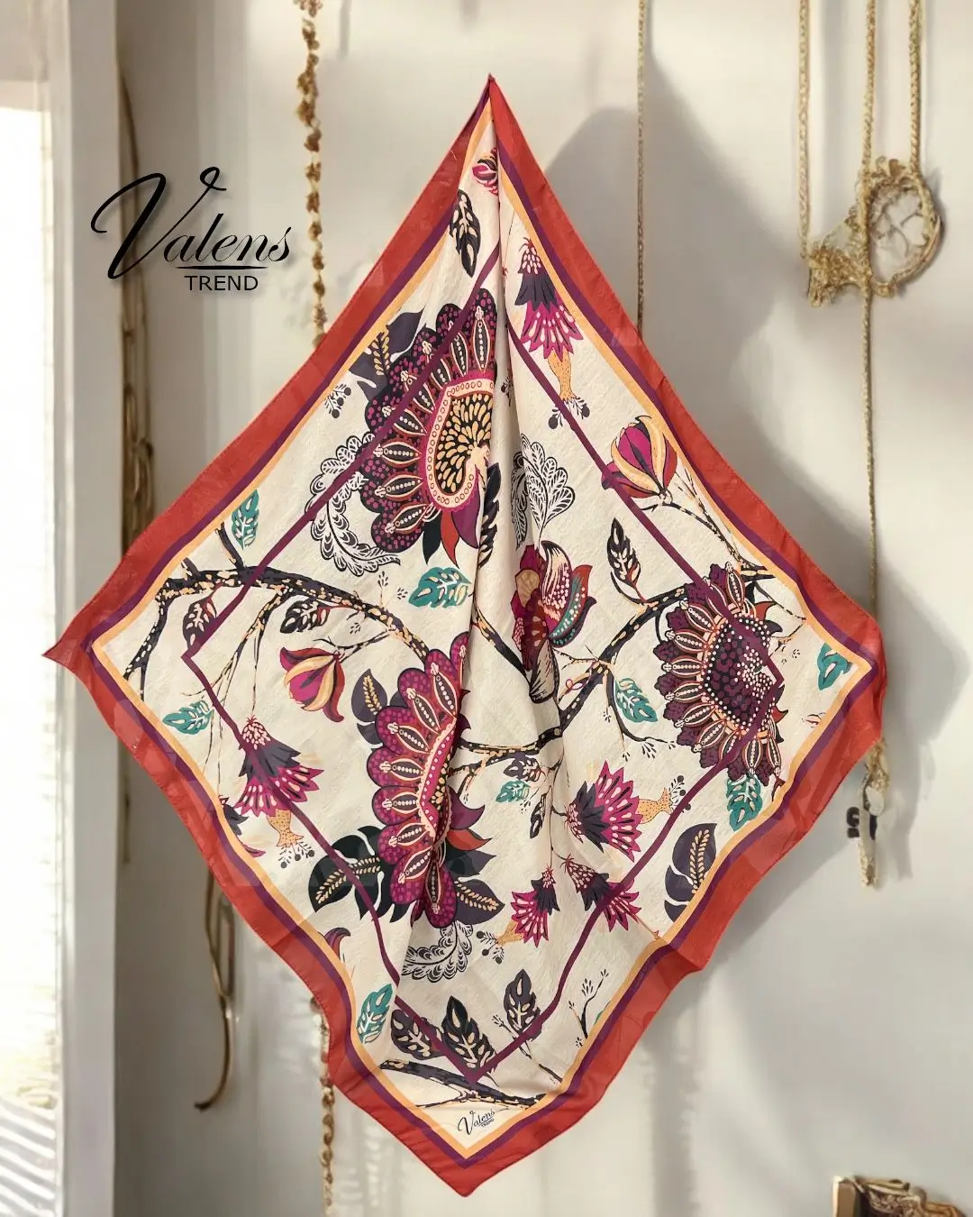 Desenli Koton Eşarp 429